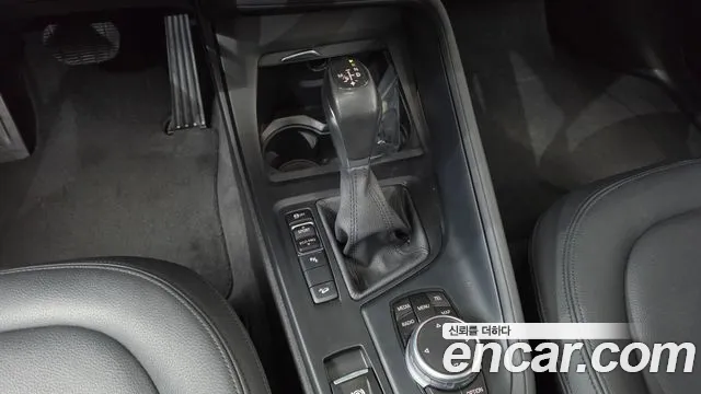 BMW X1 2016 thumb 9
