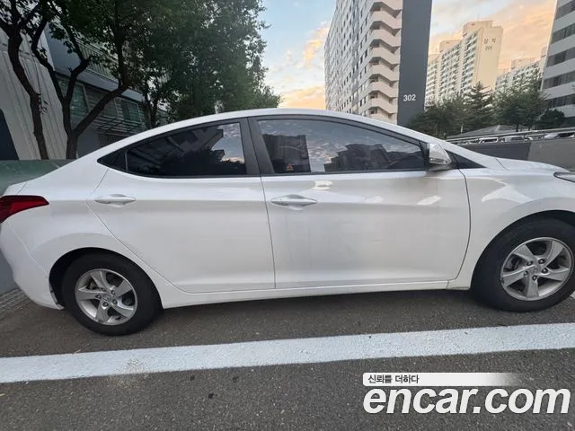 Hyundai Avante 2012 thumb 3