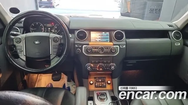 Land Rover Discovery 2013 thumb 7