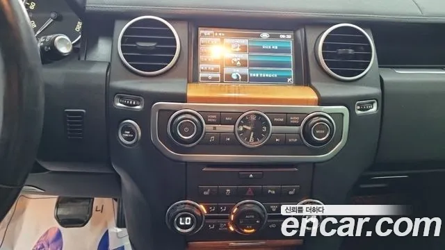 Land Rover Discovery 2013 thumb 12