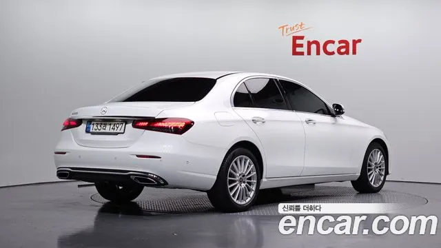 Mercedes-Benz E-Класс 2021 thumb 2