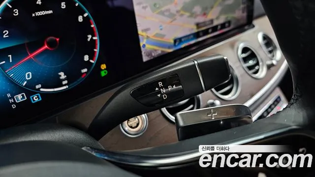 Mercedes-Benz E-Класс 2021 thumb 9