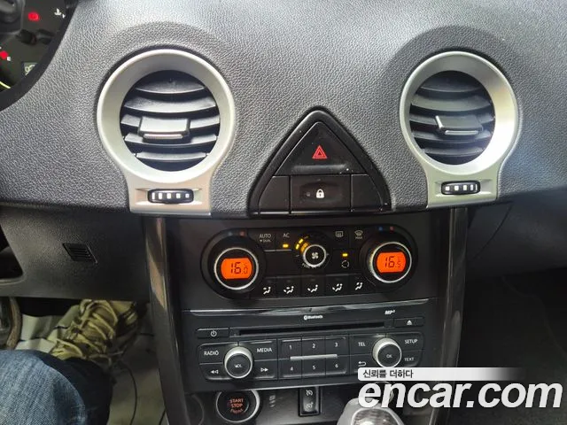 Renault-KoreaSamsung QM5 2014 thumb 9