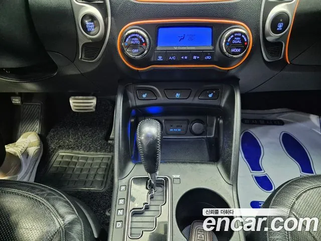 Hyundai Tucson 2011 thumb 9