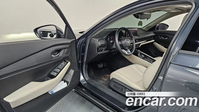 Honda Accord 2025 thumb 10