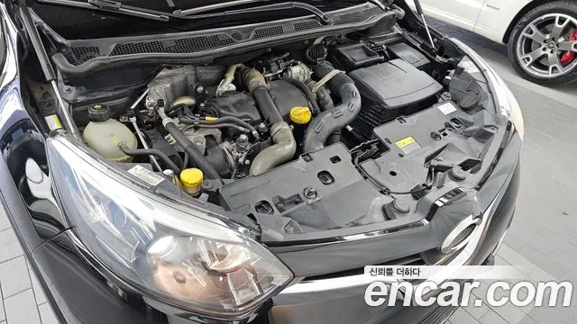 Renault-KoreaSamsung Captur 2014 thumb 6