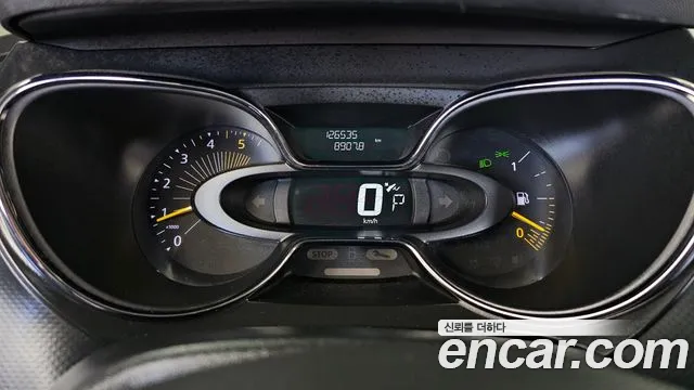 Renault-KoreaSamsung Captur 2014 thumb 8