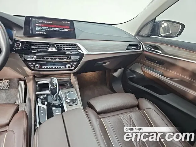 BMW Gran Turismo 2018 thumb 10