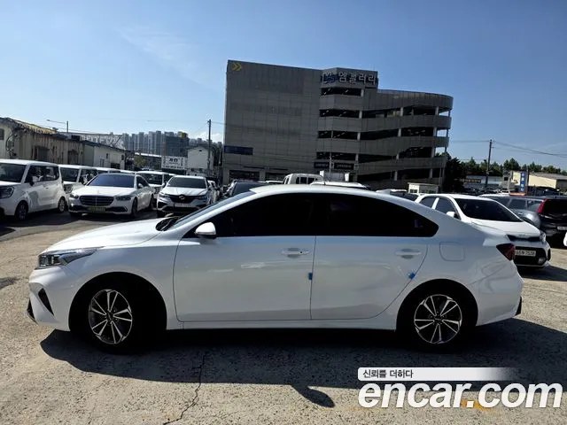 Kia K3 2022 thumb 5