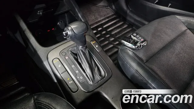 Kia K3 2013 thumb 9