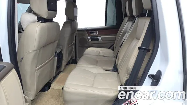 Land Rover Discovery 2013 thumb 10