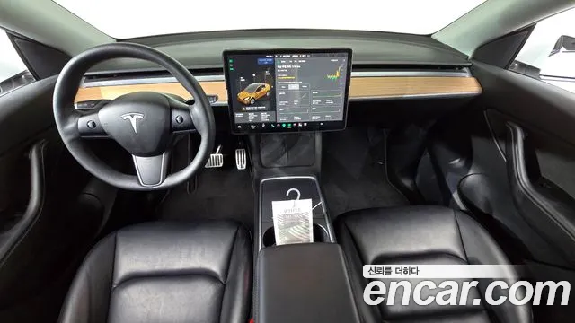 Tesla Model Y 2021 thumb 6