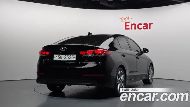 Hyundai Avante 2018 thumb 2