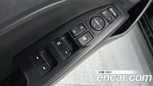 Hyundai Avante 2018 thumb 11
