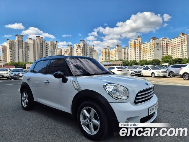MINI Countryman 2013 thumb 11