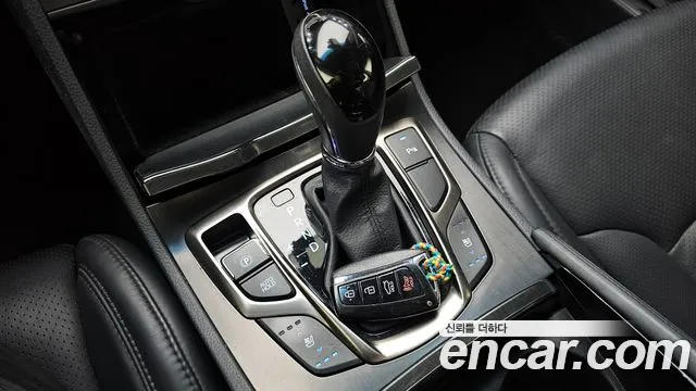 Hyundai Grandeur 2013 thumb 9