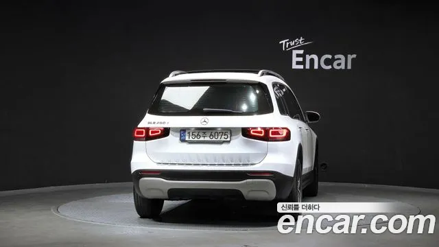 Mercedes-Benz GLB 2021 thumb 4