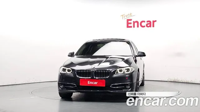 BMW 5-Series 2014 thumb 3