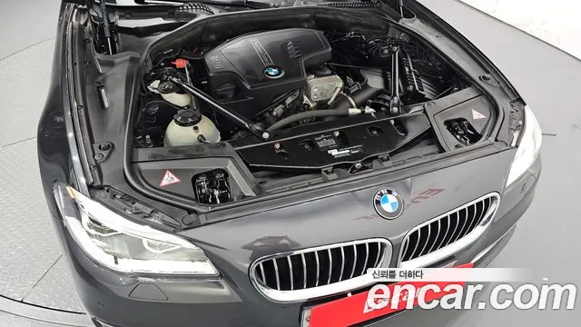 BMW 5-Series 2014 thumb 6