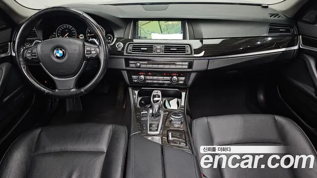 BMW 5-Series 2014 thumb 7