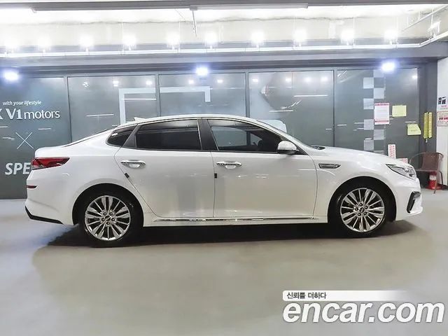 Kia K5 2018 thumb 3