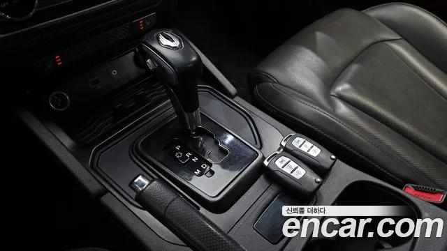KG_Mobility_Ssangyong Rexton 2019 thumb 9