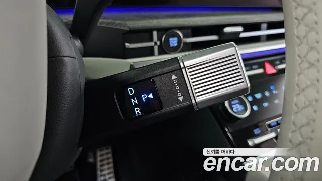 Hyundai Santa Fe 2025 thumb 9