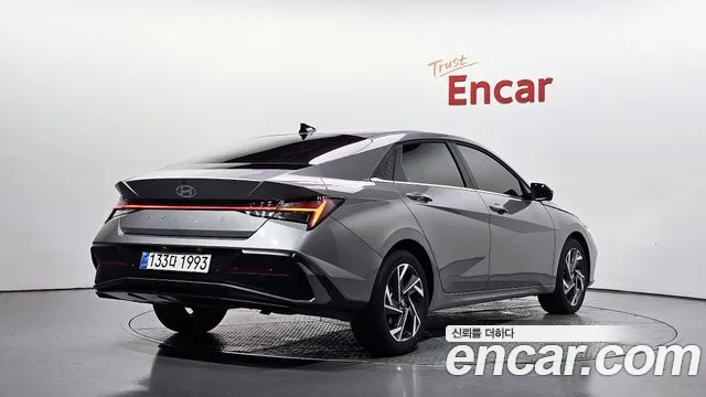 Hyundai Avante 2025 thumb 2