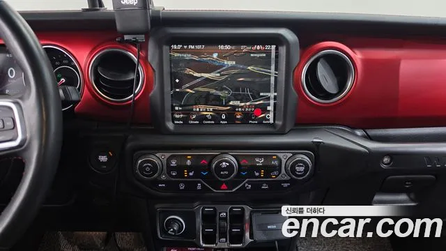 Jeep Wrangler 2022 thumb 11