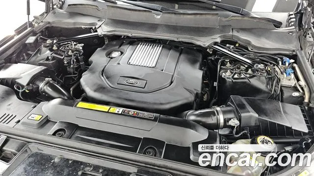 Land Rover Range Rover Sport 2017 thumb 6