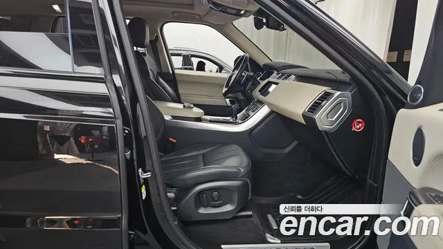 Land Rover Range Rover Sport 2017 thumb 11