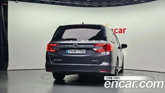 Honda Odyssey 2019 thumb 4
