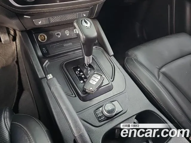 KG_Mobility_Ssangyong Rexton 2020 thumb 8