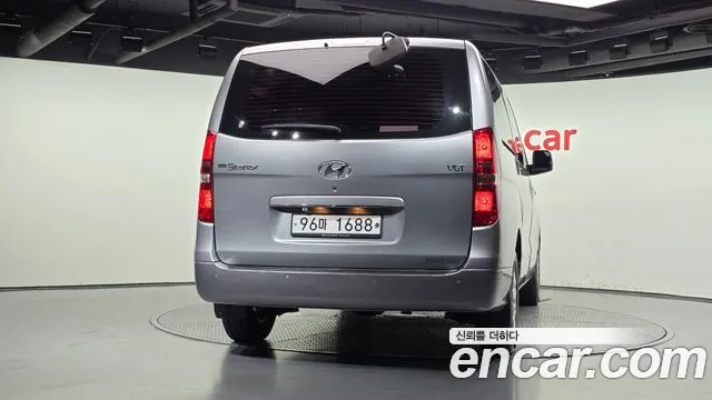Hyundai Starex 2014 thumb 4