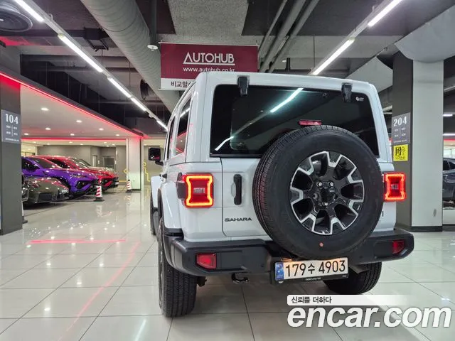 Jeep Wrangler 2025 thumb 4