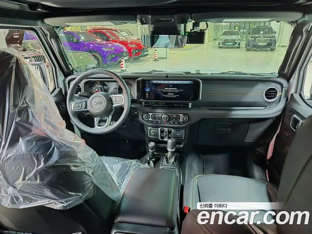 Jeep Wrangler 2025 thumb 7