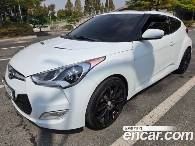 Hyundai Veloster 2011 thumb 2