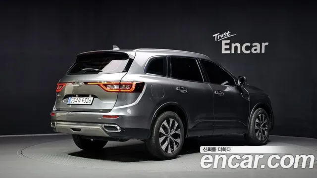 Renault-KoreaSamsung Koleos 2022 thumb 2