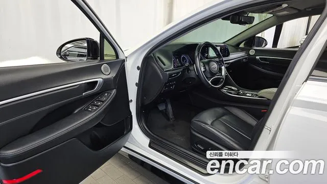 Hyundai Sonata 2021 thumb 10