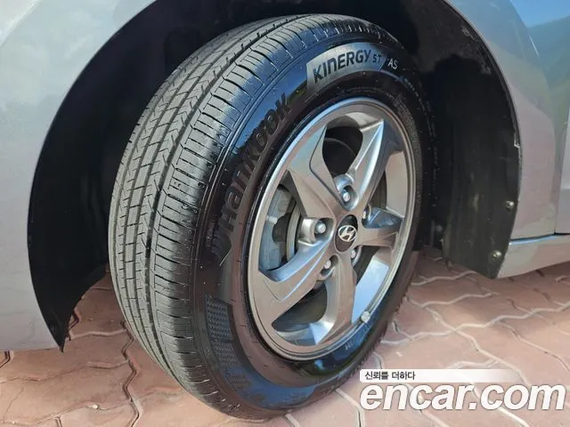 Hyundai Avante 2016 thumb 5