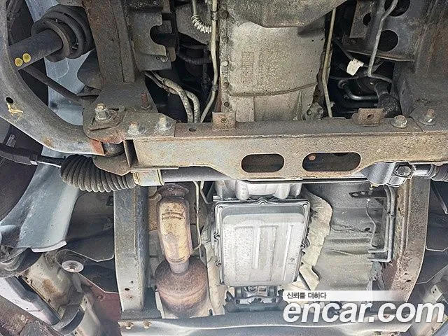 KG_Mobility_Ssangyong Rexton 2011 thumb 4