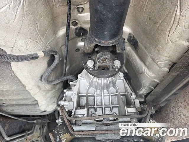 KG_Mobility_Ssangyong Rexton 2011 thumb 6