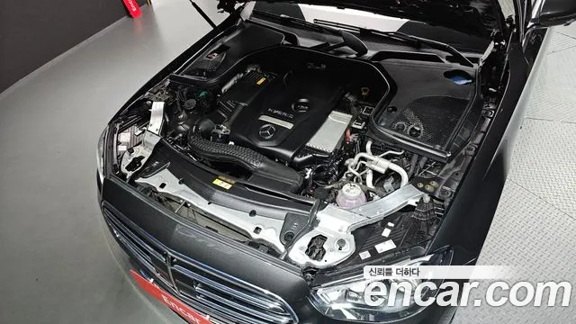 Mercedes-Benz E-Класс 2021 thumb 6