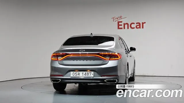 Hyundai Grandeur 2017 thumb 3