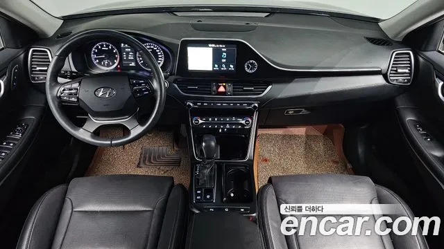 Hyundai Grandeur 2017 thumb 6