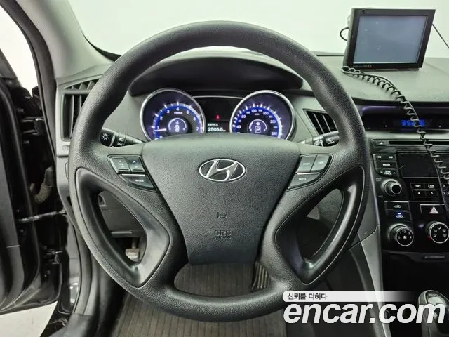 Hyundai Sonata 2013 thumb 9