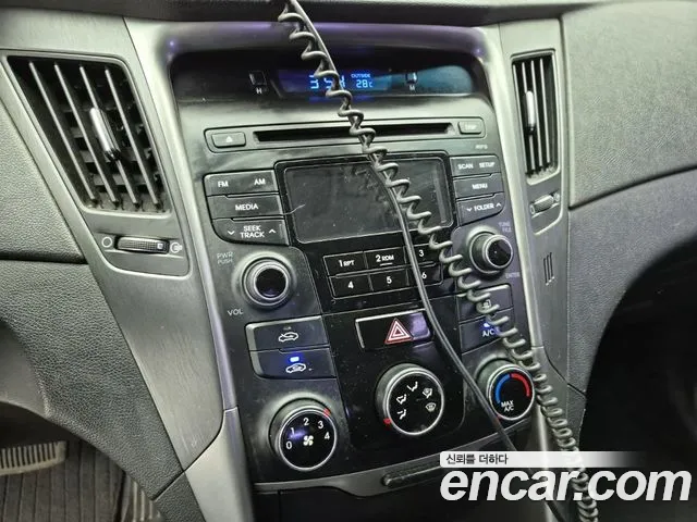 Hyundai Sonata 2013 thumb 10