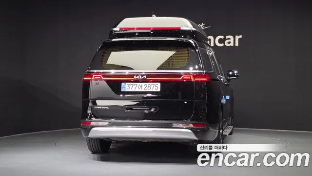 Kia Carnival 2022 thumb 4