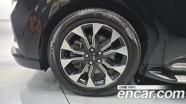 Kia Carnival 2022 thumb 5