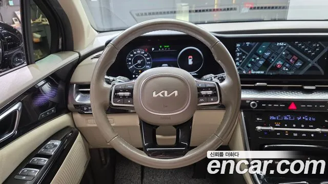 Kia Carnival 2022 thumb 12